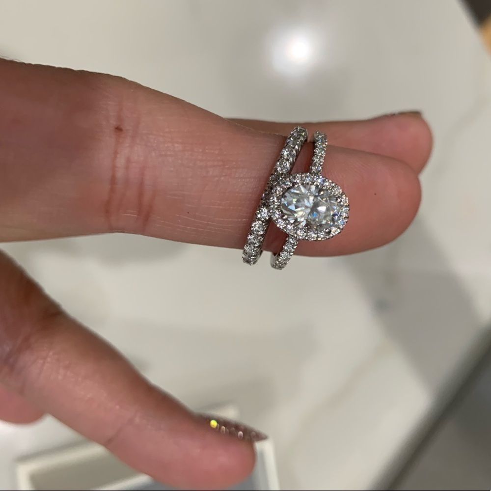 ♦️Rare oval halo moissanite diamond bridal ring♦️ - Picture 7 of 16
